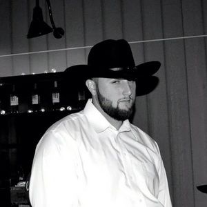 Meet your Posher, Aj